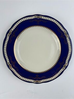 RMS Titanic Authentic Replica 1st Class Dinner Plate Cobalt Blue & Gold 10 7/8"